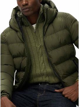Casaco Superdry com capuz e acolchoado verde para homem.