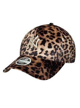 Boné New Era Leopardo Velour 9FORTY para mulher.