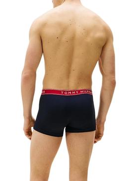 Pacote de 3 cuecas Tommy Hilfiger Trunk com estampa marinha para homens.