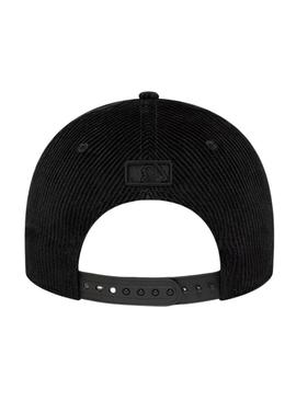 Boné New Era Chicago White Sox MLB Cord 9FORTY preto.