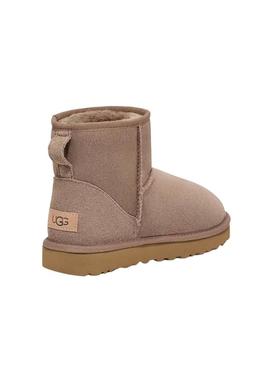Botas UGG Classic Mini II topo para mulher.