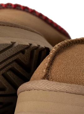Tamancos UGG Tazz camelo para meninos e meninas