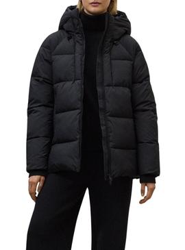 Jaqueta acolchoada Ecoalf Fuji preta para mulher.