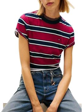 Camisa Tommy Jeans listrada bordô para mulher.