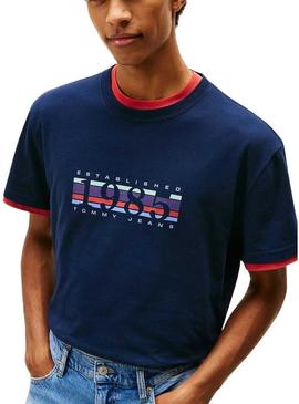 Camiseta Tommy Jeans DNA 1985 azul marinho para homem.