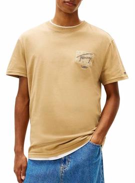 Camiseta Tommy Jeans Sign Spray bege para homem.