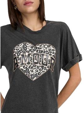 Camiseta Only Lucy preta para mulher.