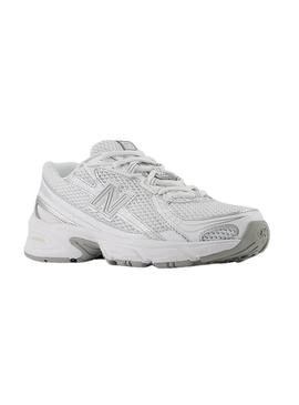 Sapatilhas New Balance GR740 branco e prata para mulher.