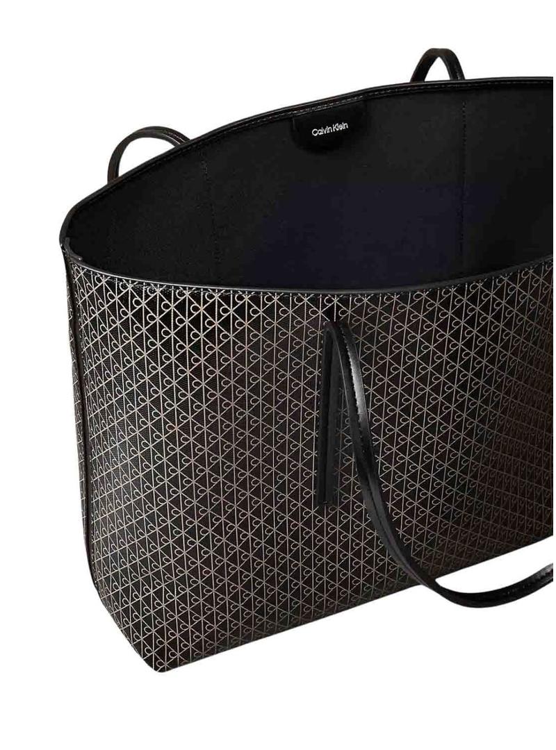 Bolsa Calvin Klein Jeans Tote monograma para mulher