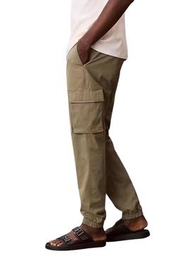 Calças cargo Calvin Klein Jeans Twill elásticas vintage verde para homem.