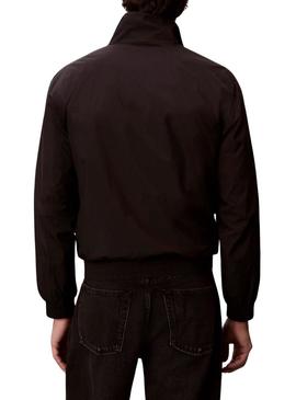 Casaco Calvin Klein Jeans Harrington preto para homem.