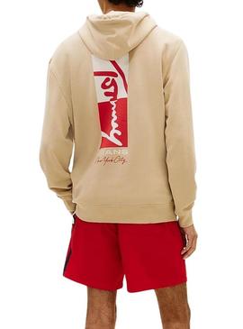 Moletom Tommy Jeans Backprint bege para homem.