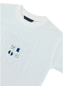 Camiseta Mayoral On The Road branca para menino.