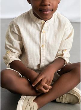 Conjunto camisa e bermuda Mayoral linho bege para menino.
