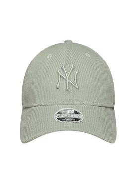 Boné New Era Cord New York Yankees 9FORTY verde claro para mulher.