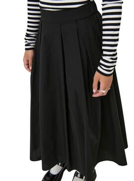 Saia Only Maila preta para mulher.