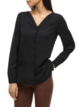 Camisa Vila Lucy preta para mulher.