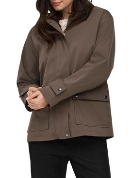 Jaqueta Only Evelyn marrom para mulher