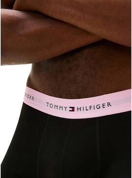Pacote de 3 cuecas Tommy Hilfiger Trunk Signature preto multi para homem.