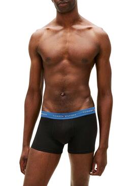 Pacote de 3 cuecas Tommy Hilfiger Trunk Signature preto multi para homem.
