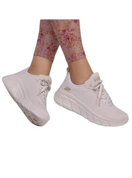 Sapatilhas Skechers BOBS Sport B Flex Hi bege para mulher.