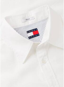 Camisa Tommy Jeans Popelín regular branco para homem.