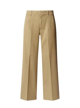 Calça chino Pepe Jeans Felicity em camel para mulher.