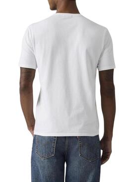 Camiseta Levis Original Tee branca para homem.