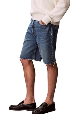 Bermudas Calvin Klein Jeans anos 90 em denim medio para homem.