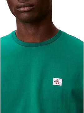 Camiseta Calvin Klein Jeans 30S verde para homem.