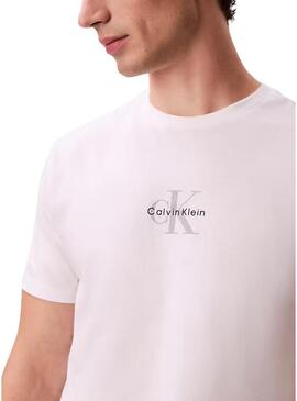Camisa Calvin Klein Jeans Micro monologue branca para homens.
