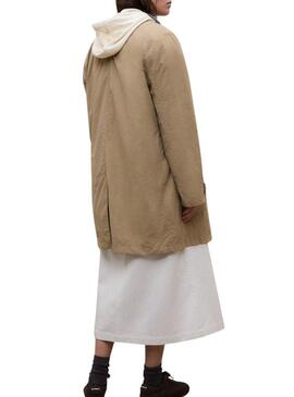 Trench coat Ecoalf Packable Verne em tostado para mulher.