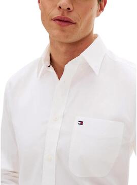 Camisa Tommy Hilfiger Light Oxford branca para homem.