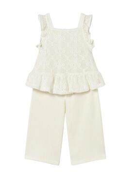 Conjunto Maioral de três peças safari para bebê.