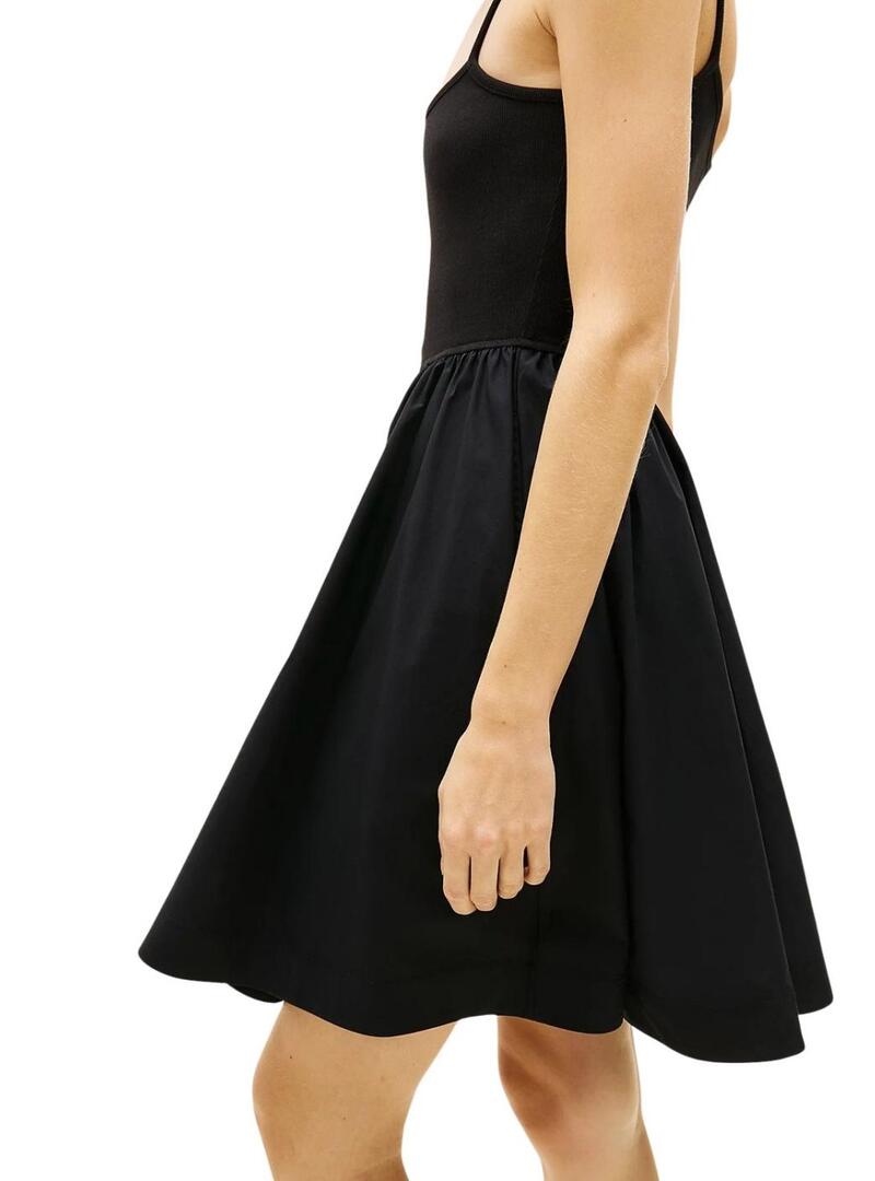 Vestido Tommy Jeans Poplin Strappy preto para mulher
