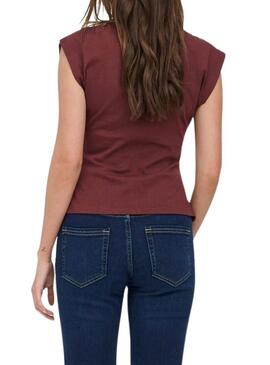 Top Only Marie en granate arrugado para mulher.