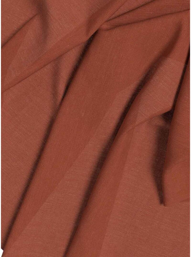 Bermudas Vila Viprisilla é um casaco de mulher.