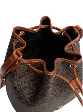 Bolsa Tommy Hilfiger Monoplay Bucket marrom para mulher.