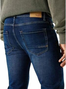 Calça jeans Pepe Jeans Cash em denim escuro para homem.