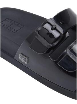 Chinelos Tommy Jeans Confort Jelly com fivelas pretas para mulher.