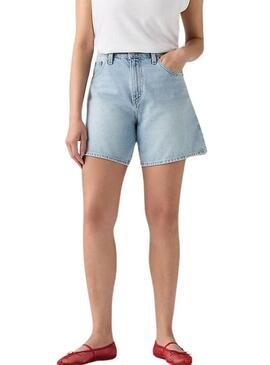 Bermuda jeans Levis High Baggy para mulher.