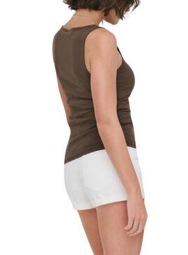 Camiseta Only Malia marrom para mulher