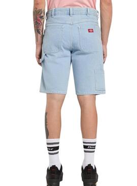 Calças de carpinteiro Dickies Bermuda em denim claro para homem.