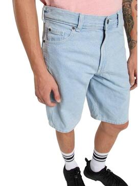 Calças de carpinteiro Dickies Bermuda em denim claro para homem.