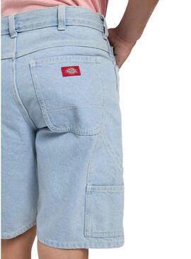 Calças de carpinteiro Dickies Bermuda em denim claro para homem.