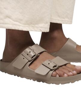 Chinelos Birkenstock Arizona EVA bege para mulheres