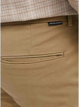 Calça Jack and Jones Kane chino bege para homem.