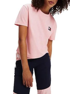 T-Shirt Tommy Jeans Badge Cropped Rosa Mulher