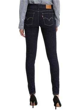 Jeans Levis Innovation Dark para Mulher